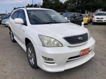 2004 Toyota Harrier