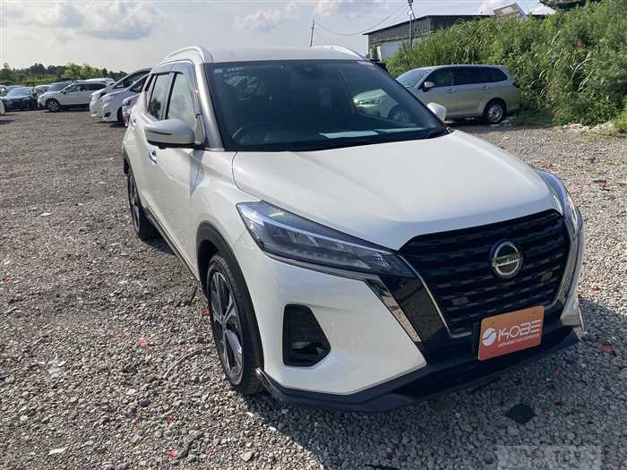 2023 Nissan KIX