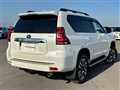 2022 Toyota Land Cruiser Prado