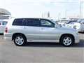 2003 Toyota Kluger L