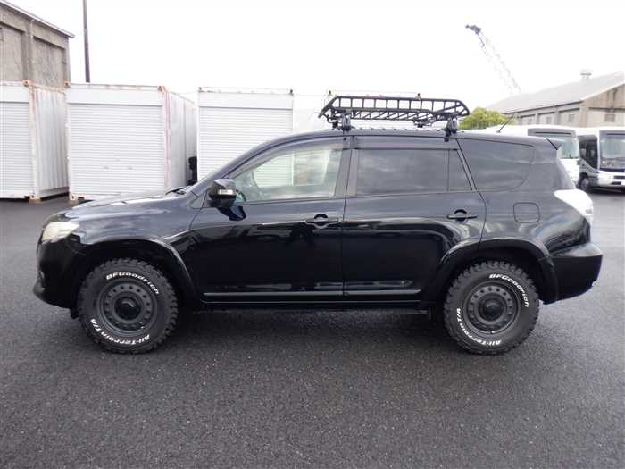 Toyota Vanguard 2012 photo 3