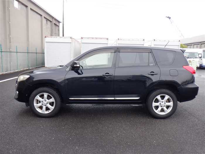 Toyota Vanguard 2013 photo 3