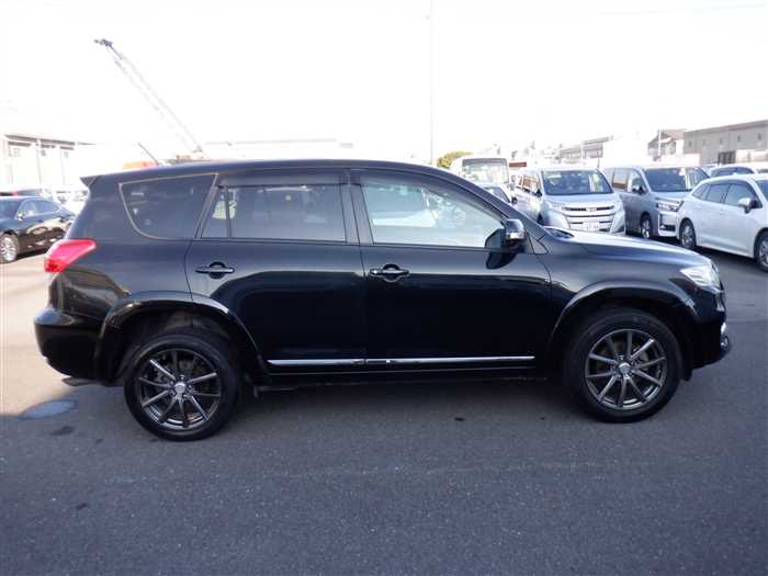 Toyota Vanguard 2011 photo 4