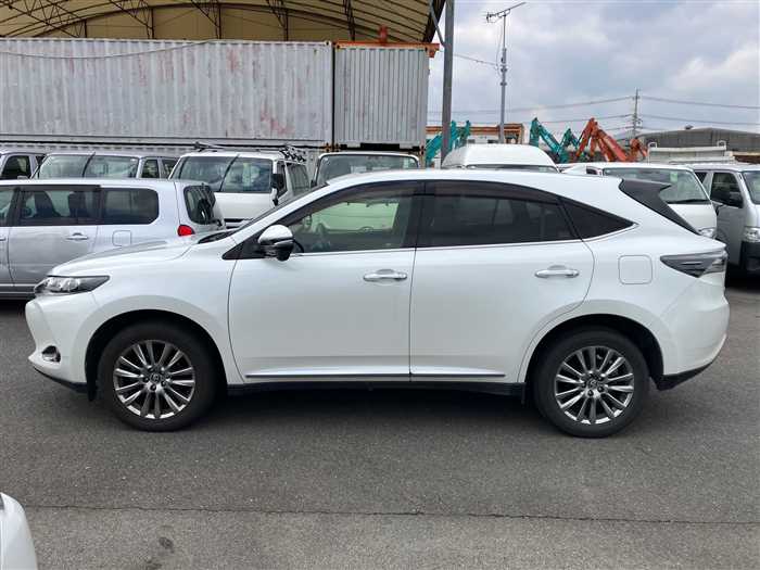Toyota Harrier 2015 photo 4