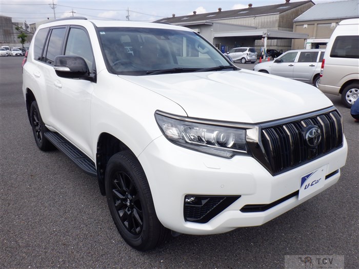 2022 Toyota Land Cruiser Prado
