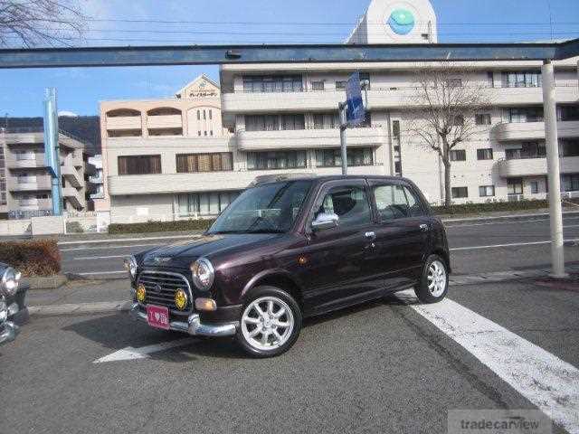 2001 Daihatsu Miragino