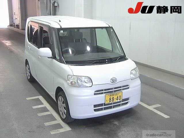 2011 Daihatsu Tanto