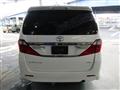 2013 Toyota Alphard G