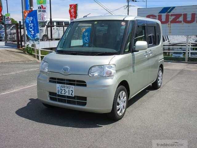2012 Daihatsu Tanto