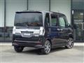 2017 Daihatsu Tanto