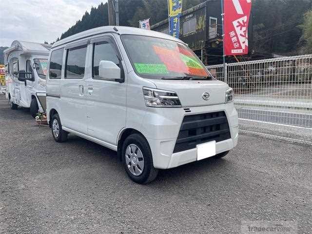 2020 Daihatsu Hijet Cargo