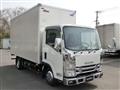 2019 Isuzu Elf Truck