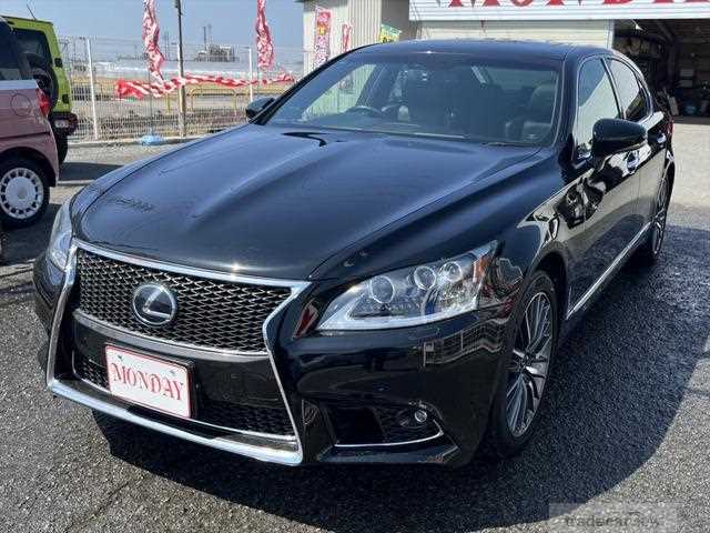 2013 Lexus LS