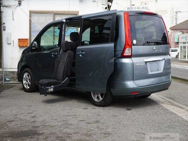 2009 Nissan Serena