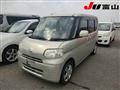 2010 Daihatsu Tanto
