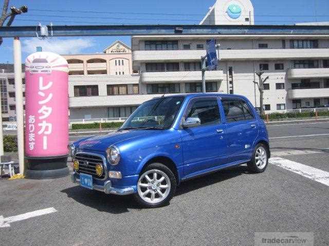2003 Daihatsu Miragino