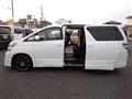 2008 Toyota Vellfire