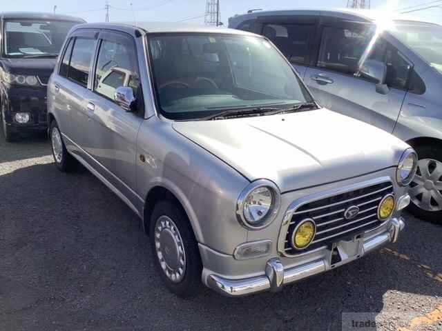 2003 Daihatsu Miragino
