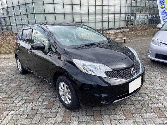 2015 Nissan Note