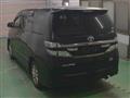 2013 Toyota Vellfire