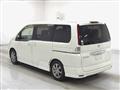 2009 Nissan Serena