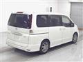 2009 Nissan Serena