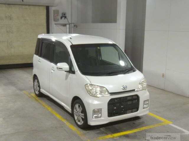 2010 Daihatsu Tant Exe