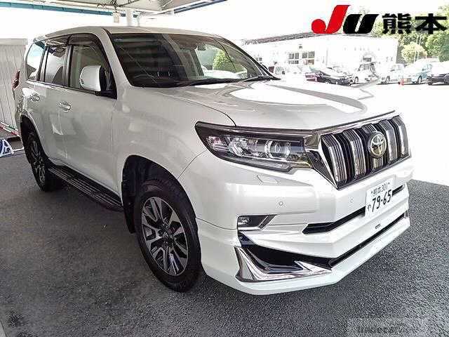2021 Toyota Land Cruiser Prado