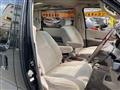2001 Toyota Granvia