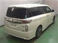 2013 Nissan Elgrand