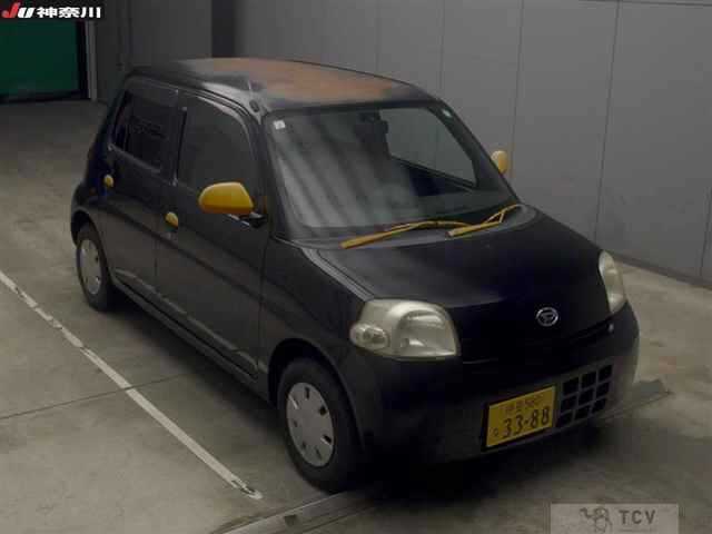 2009 Daihatsu Esse