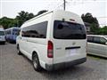 2006 Toyota Hiace Commuter