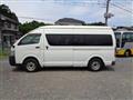 2006 Toyota Hiace Commuter