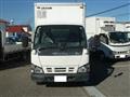 2005 Isuzu Elf Truck