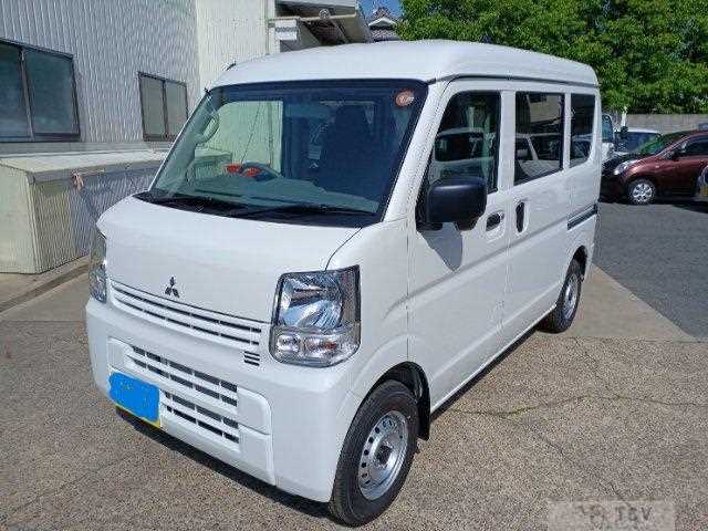 2025 Mitsubishi Minicab Van