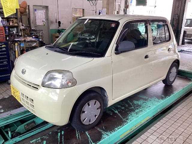 2010 Daihatsu Esse