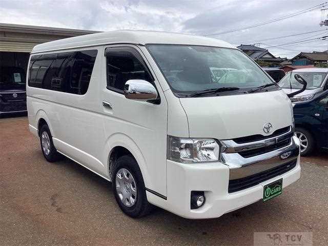 2020 Toyota Hiace Wagon