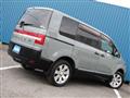 2016 Mitsubishi Delica D5
