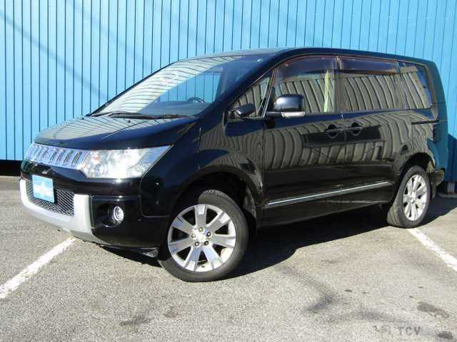 2011 Mitsubishi Delica D5