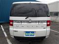 2016 Mitsubishi Delica D5