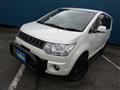 2016 Mitsubishi Delica D5