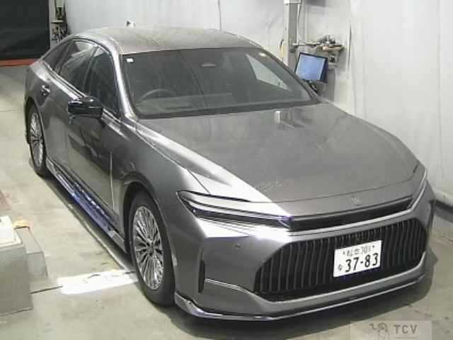 2025 Toyota Crown
