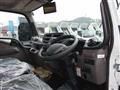 2024 Mitsubishi Fuso Canter