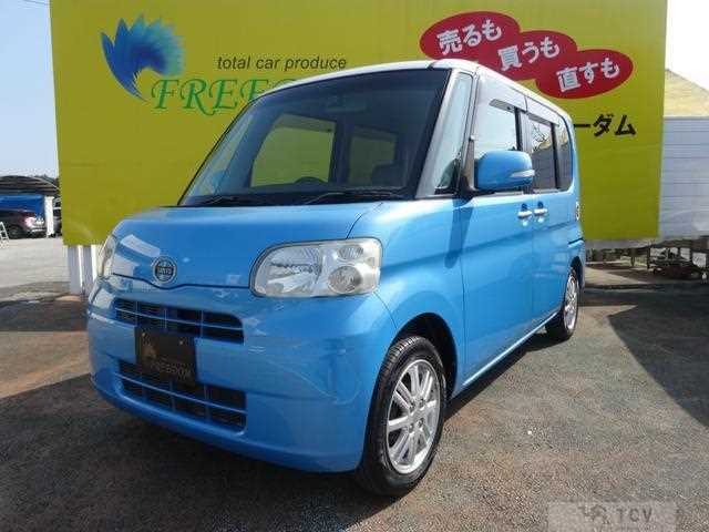 2010 Daihatsu Tanto