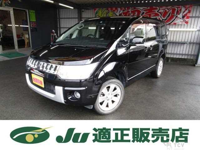 2014 Mitsubishi Delica D5