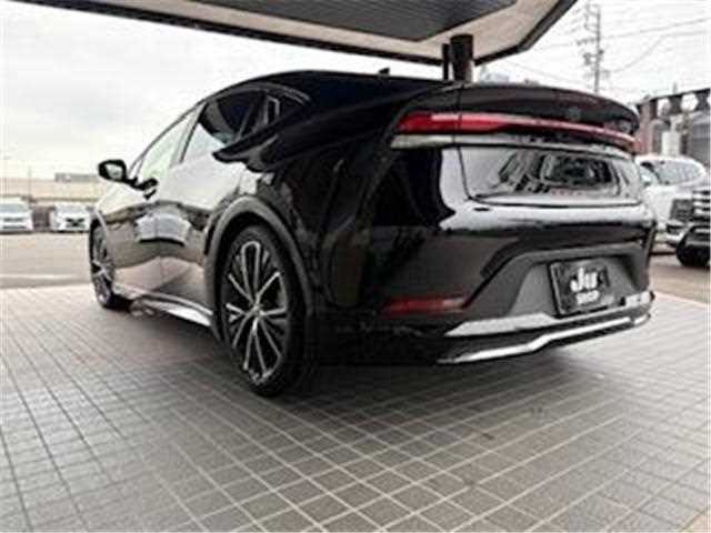 Toyota Prius 2025 — фото 10 купить в Москве