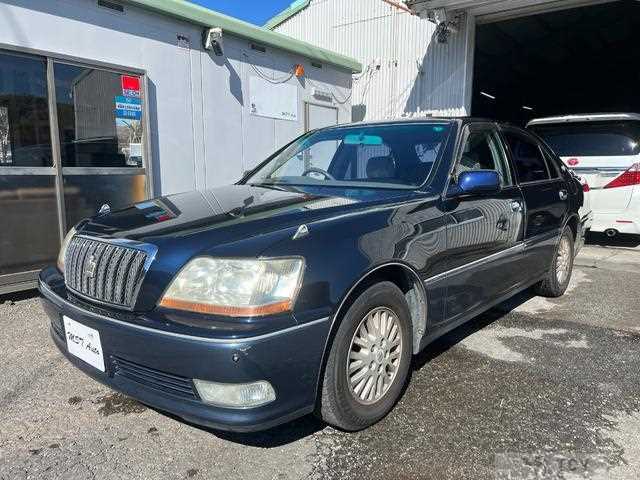 2000 Toyota Crown Majesta