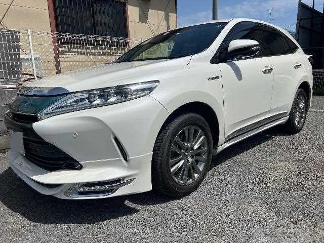 2017 Toyota Harrier Hybrid