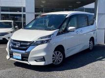 2017 Nissan Serena