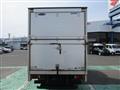 2013 Isuzu Elf Truck